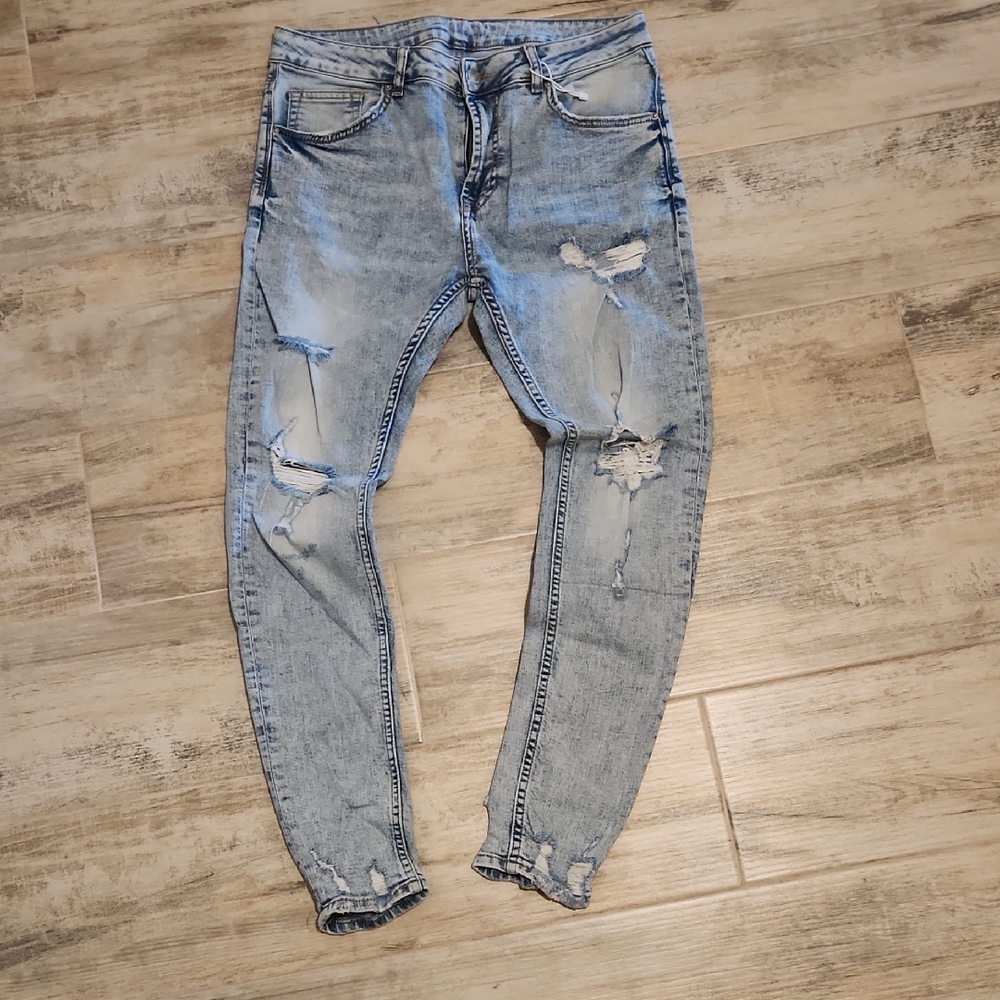 Bershka Men's Ripped Light Blue Skinny Jeans